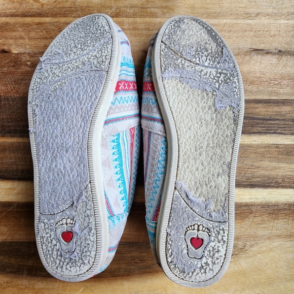 Bobs Skechers Plush Lil Fox Aztec Canvas Slip On Shoe, Size 6 - Picture 9 of 11